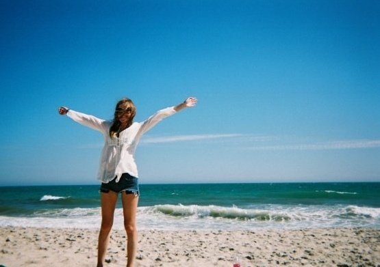 a beach 2.jpg